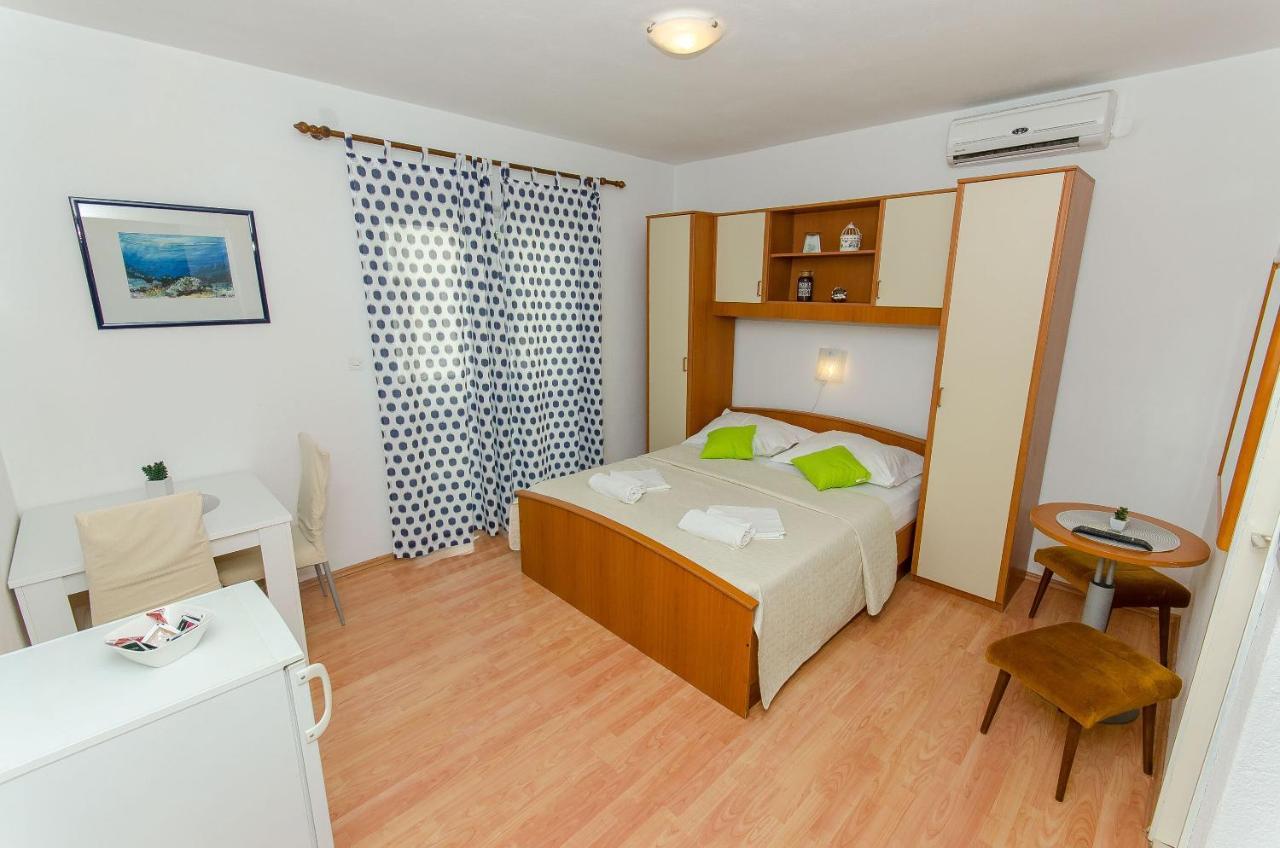 Apartments Katica Makarska Exterior photo